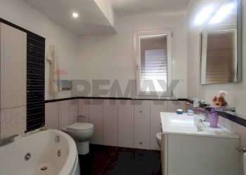 Bagno - Villa Via Serg. Cavallo
 
8, Rosolini - foto 16