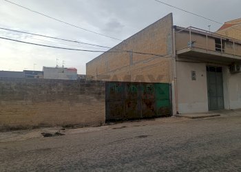 Edificio all\'aperto - Terreno edificabile Via Trento
 
17, Solarino - foto 5