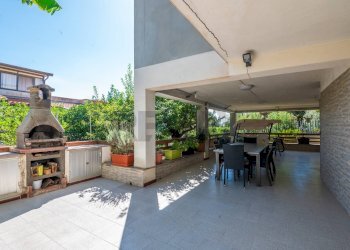 Terrazza - Casa semi indipendente Via Palermo
 
41, Pachino - foto 12