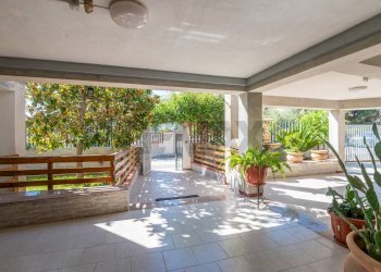 Terrazza - Casa semi indipendente Via Palermo
 
41, Pachino - foto 17