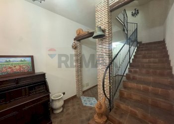 Scale - Casa semi indipendente VIA CATRINI
 
15, Portopalo di Capo Passero - foto 7