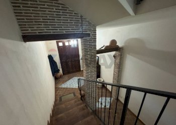 Scale - Casa semi indipendente VIA CATRINI
 
15, Portopalo di Capo Passero - foto 8