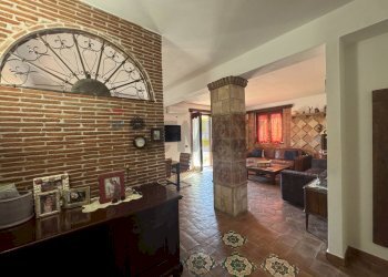 Soggiorno - Casa semi indipendente VIA CATRINI
 
15, Portopalo di Capo Passero - foto 10