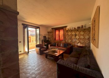 Soggiorno - Casa semi indipendente VIA CATRINI
 
15, Portopalo di Capo Passero - foto 11