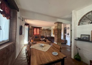 Sala da pranzo - Casa semi indipendente VIA CATRINI
 
15, Portopalo di Capo Passero - foto 21