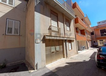 Edificio all\'aperto - Casa indipendente Via De Pretis
 
94, Pachino - foto 15