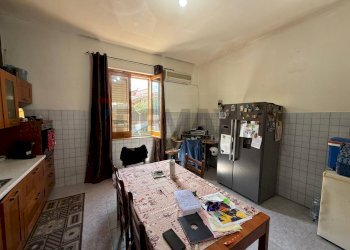 Cucina - Trilocale via Giuseppe Giusti
 
23, Priolo Gargallo - foto 12