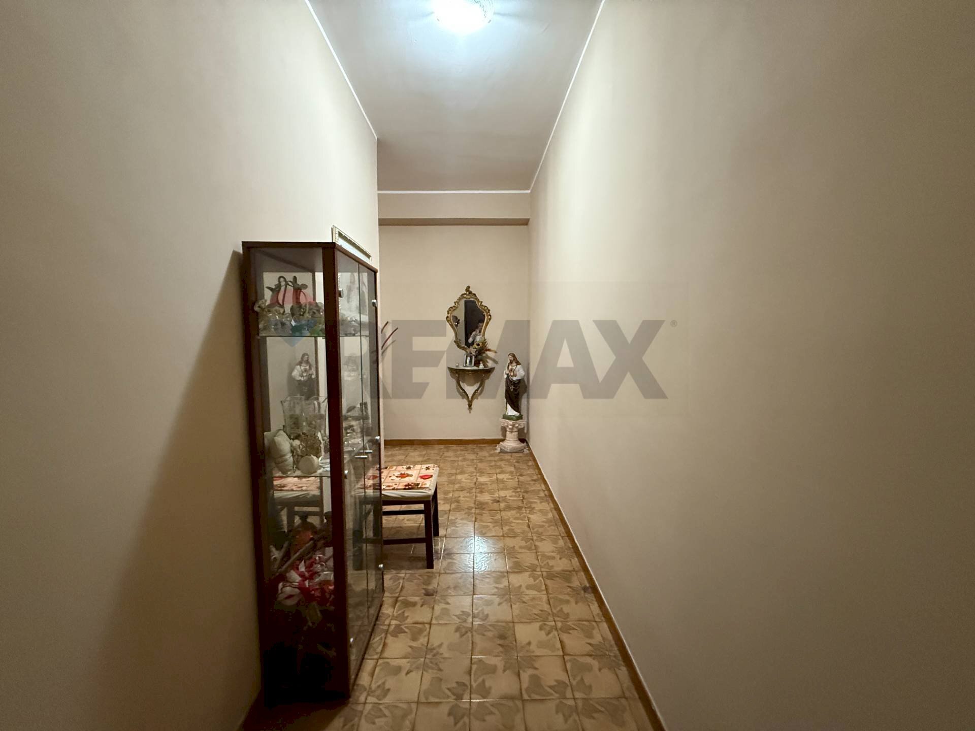 Hall / corridoio - Three-room apartment via Venezia
 
24, Priolo Gargallo - photo 2