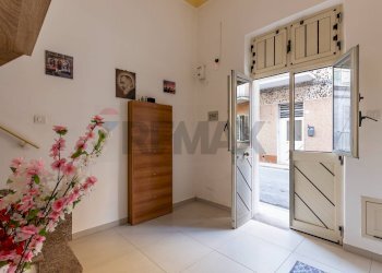 Camera / camera da letto - Independent house via galeno
 
130, Avola - photo 29