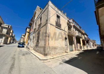 Edificio all\'aperto - Independent house Rosolini - photo 2