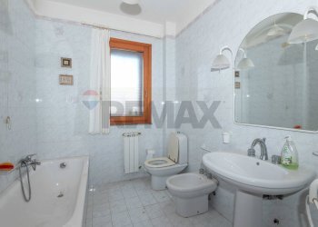 Bagno - Appartamento Via P.S. Mattarella
 
25, Floridia - foto 16