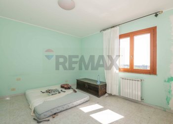 Camera / camera da letto - Appartamento Via P.S. Mattarella
 
25, Floridia - foto 17