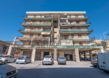 Edificio all\'aperto - Appartamento Via P.S. Mattarella
 
25, Floridia - foto 26