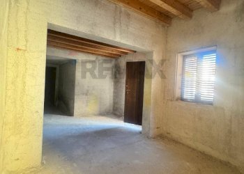 Stanza vuota - Independent house Via Garofalo
 
7, Melilli - photo 4