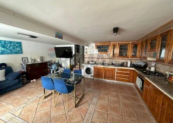 Cucina - Casa indipendente Via Vittorio Emanuele
 
144, Portopalo di Capo Passero - foto 3