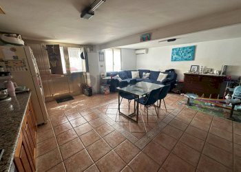 Sala da pranzo - Casa indipendente Via Vittorio Emanuele
 
144, Portopalo di Capo Passero - foto 6