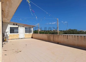 Terrazza - Locale Commerciale Viale Paradiso
 
snc, Pachino - foto 7