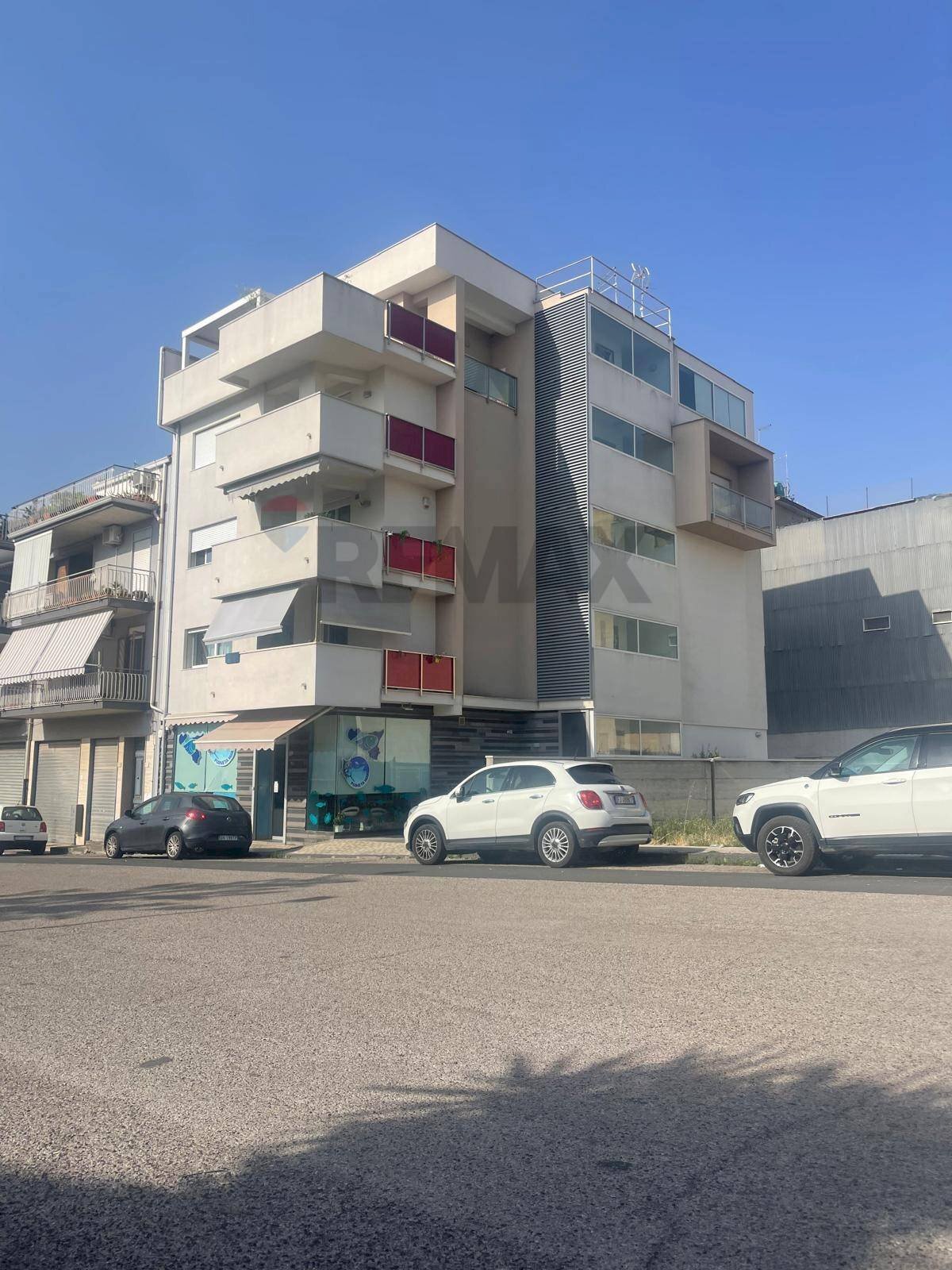 Edificio all\'aperto - Quadrilocale via Armando Diaz
 
98, Francofonte - foto 2