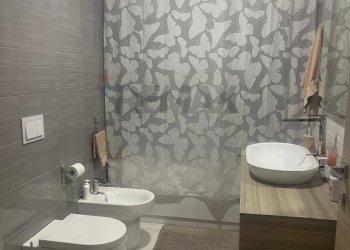 Bagno - Four-room apartment via Armando Diaz
 
98, Francofonte - photo 16