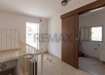 Scale - Independent house via Vittorio Emanuele
 
59-61, Melilli - photo 3