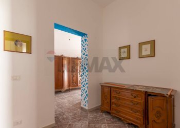 Hall / corridoio - Independent house via Vittorio Emanuele
 
59-61, Melilli - photo 6