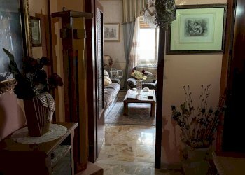 Hall / corridoio - Appartamento via Paternò
 
81, Siracusa - foto 2