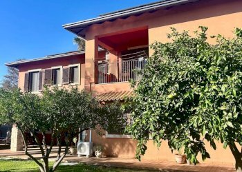 Casa all\'aperto - Villa contrada cozzo telegrafo
 
snc, Augusta - foto 6