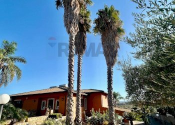 Casa all\'aperto - Villa contrada cozzo telegrafo
 
snc, Augusta - foto 12