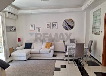 Sala da pranzo - Casa indipendente via machiavelli
 
21, Solarino - foto 4