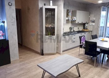 Cucina - Appartamento via Gabriele D'Annunzio
 
10, Priolo Gargallo - foto 3