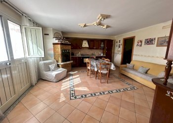 Sala da pranzo - Casa indipendente Via P. Umberto
 
181, Pachino - foto 7