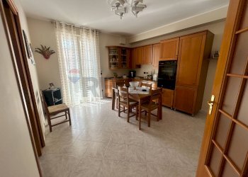 Sala da pranzo - Casa indipendente Via P. Umberto
 
181, Pachino - foto 14