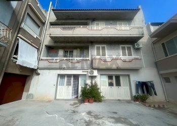 Edificio all\'aperto - Casa indipendente Via P. Umberto
 
181, Pachino - foto 32