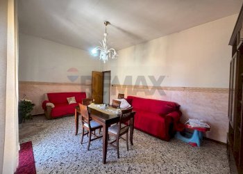 Soggiorno - Bilocale Via Castel Lentini, vicolo 1
 
3, Priolo Gargallo - foto 3