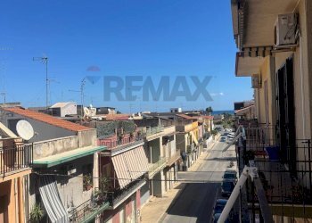 Strada principale - Bilocale Via Castel Lentini, vicolo 1
 
3, Priolo Gargallo - foto 14