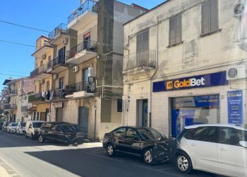 Strada principale - Bilocale Via Castel Lentini, vicolo 1
 
3, Priolo Gargallo - foto 19