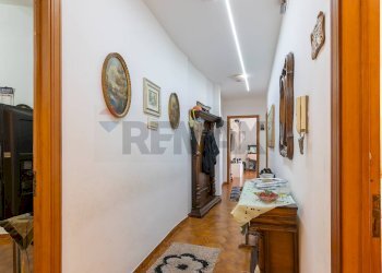 Hall / corridoio - Bilocale Via San Martino della Battaglia
 
15, Priolo Gargallo - foto 4