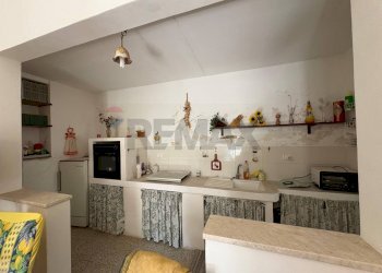 Cucina - Independent house Via Roma
 
12, Cassaro - photo 3