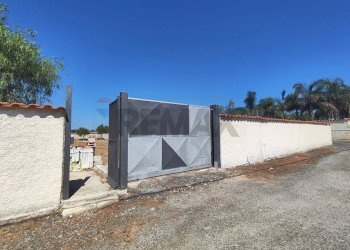 Casa all\'aperto - Terreno edificabile Via Del Cromo
28, Siracusa - foto 2