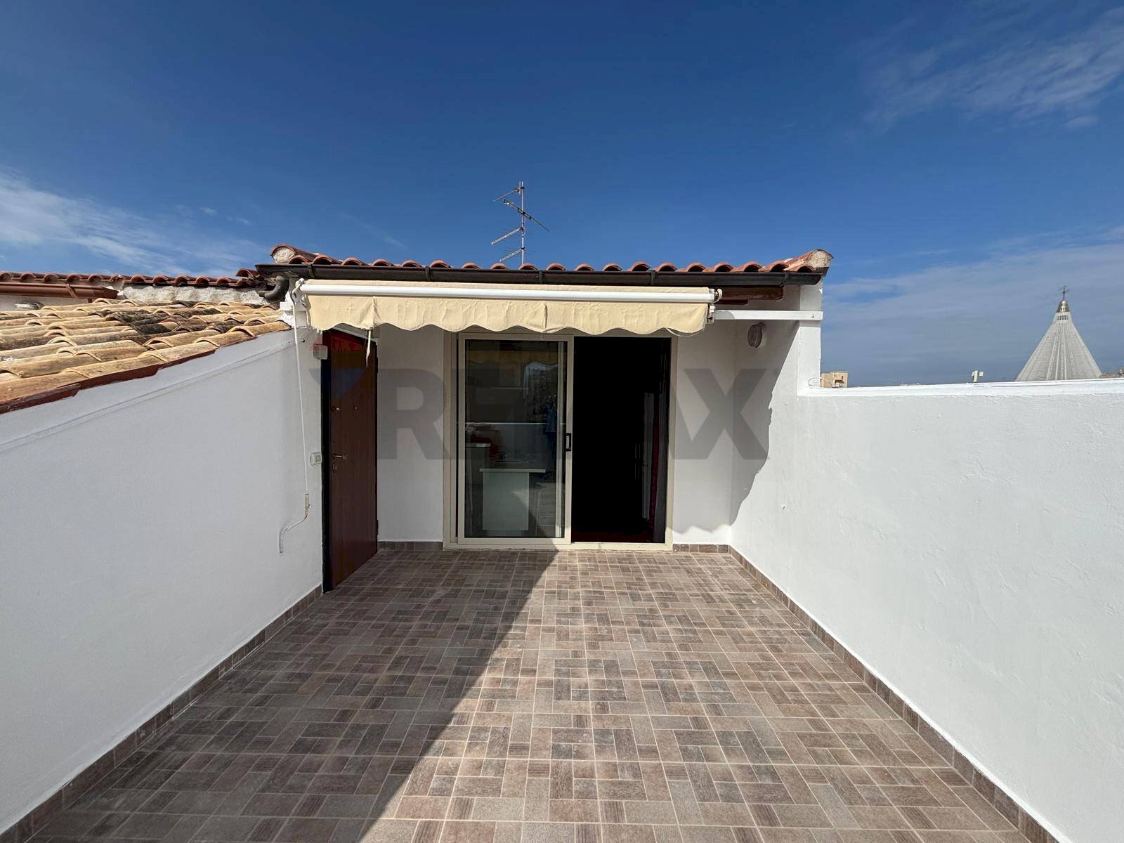 Terrazza - Attic Via Piave
 
83, Siracusa - photo 3