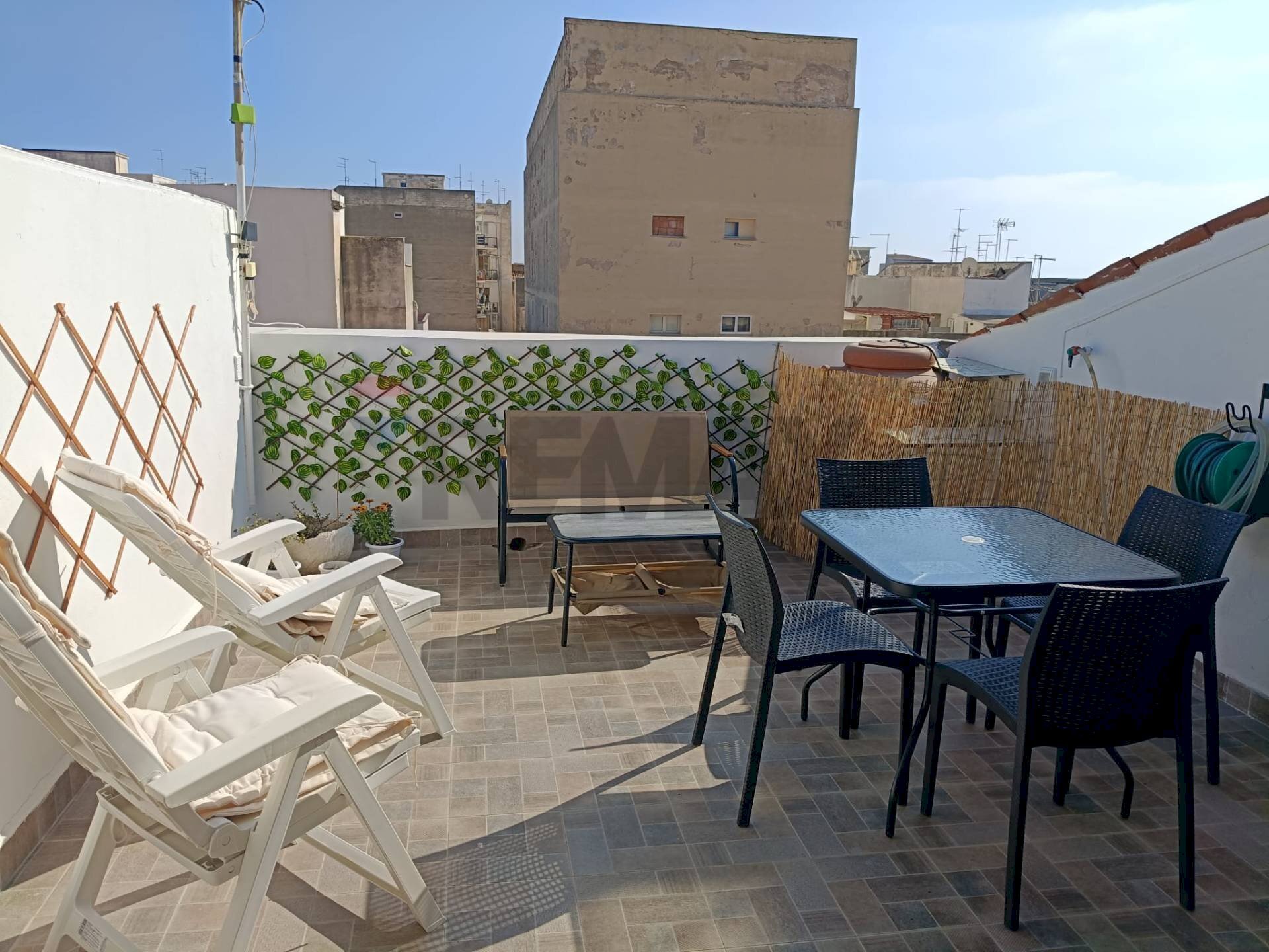 Terrazza - Attic Via Piave
 
83, Siracusa - photo 1