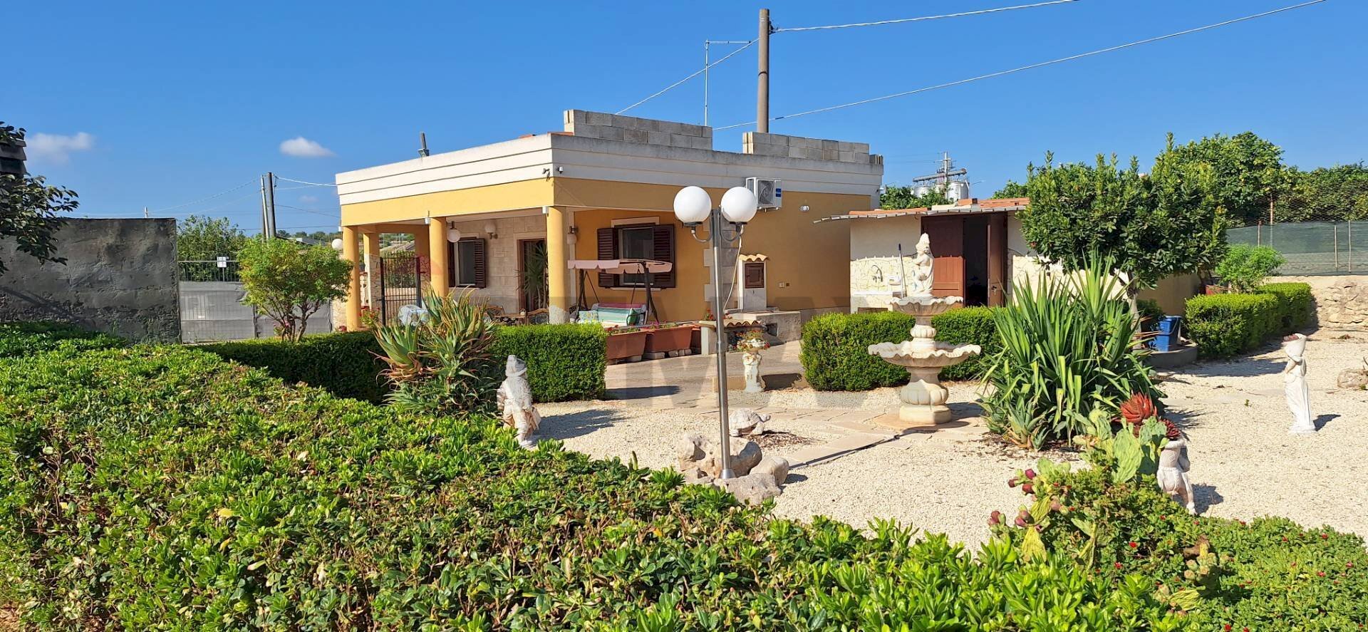 Casa all\'aperto - Villa Contrada Santuzza
snc, Rosolini - foto 2