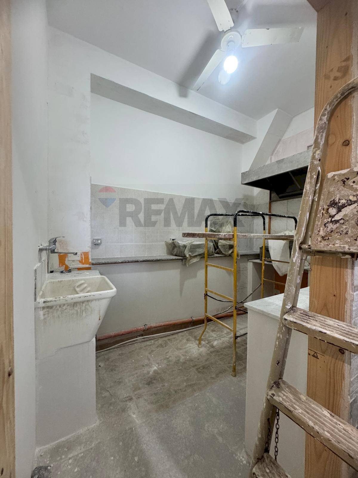 Laboratorio - Locale Commerciale Via Middletown Connecticup
27, Melilli - foto 3