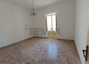 Stanza vuota - Appartamento Via Libertà
 
22, Pachino - foto 6