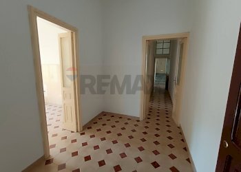 Hall / corridoio - Appartamento Via Libertà
 
22, Pachino - foto 19