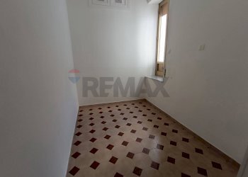 Stanza vuota - Appartamento Via Libertà
 
22, Pachino - foto 34