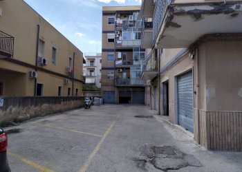 Edificio all\'aperto - Box via Carlentini
 
4, Siracusa - foto 12