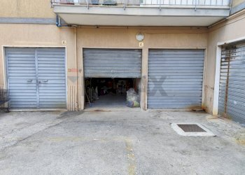 Parcheggio - Box via Carlentini
 
4, Siracusa - foto 17
