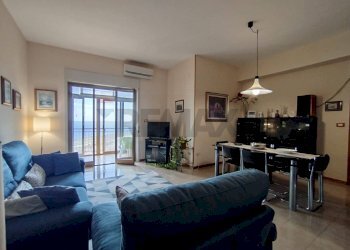 Sala da pranzo - Appartamento via Luigi Cassia
 
64, Siracusa - foto 1
