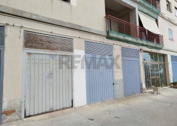 garage - Appartamento via Luigi Cassia
 
64, Siracusa - foto 31